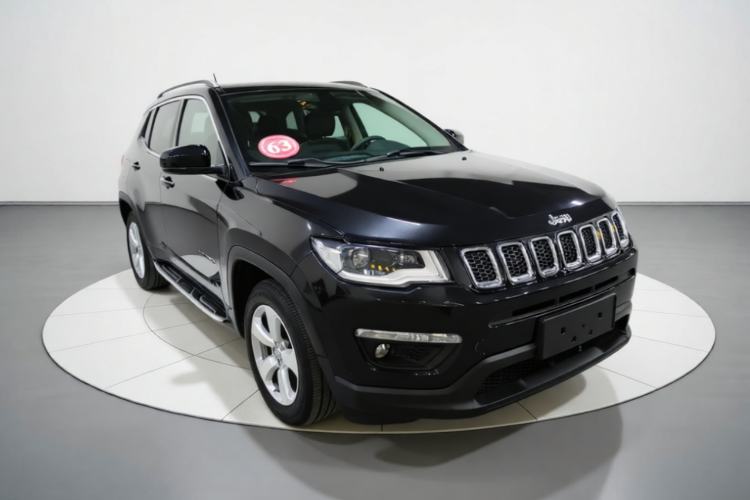 Used Jeep Compass 2017 200T Automatic Family Edition Front Right 45 Deg