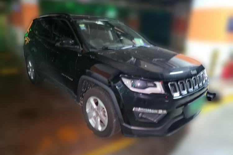 Used Jeep Compass 2017 200T Automatic Family Edition Front Right 45 Deg