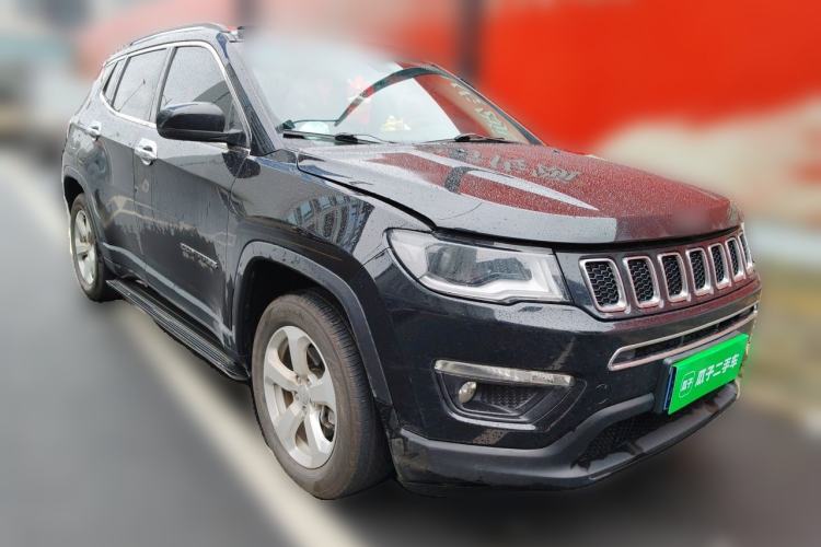 Used Jeep Compass 2017 200T Automatic Family Edition Front Right 45 Deg