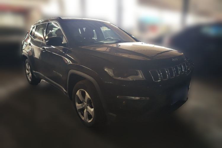 Used Jeep Compass 2017 200T Automatic Family Edition Front Right 45 Deg