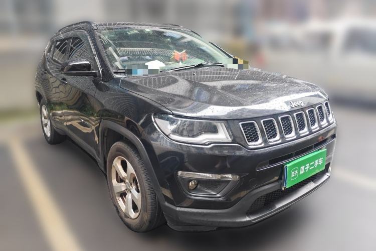Used Jeep Compass 2017 200T Automatic Family Edition Front Right 45 Deg