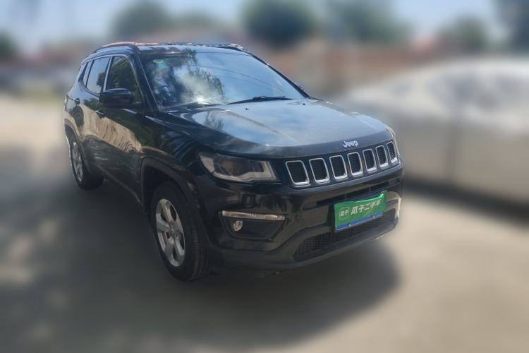 Used Jeep Compass 2017 200T Automatic Family Edition Front Right 45 Deg