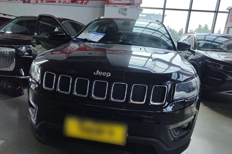 Used Jeep Compass 2017 200T Automatic Comfort Edition Front