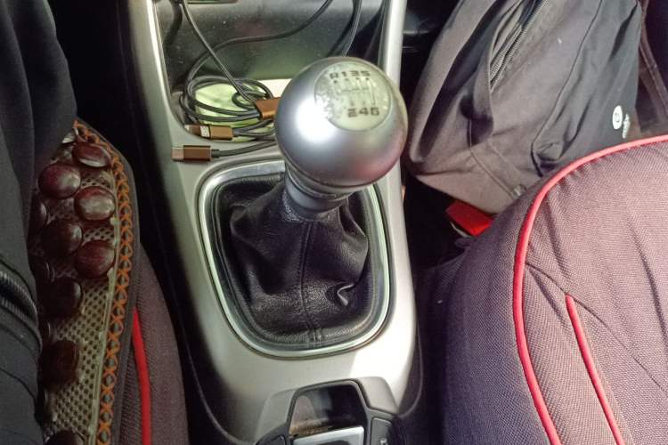 Used Jeep Compass 2017 200T Manual Enjoy Edition Gear Lever