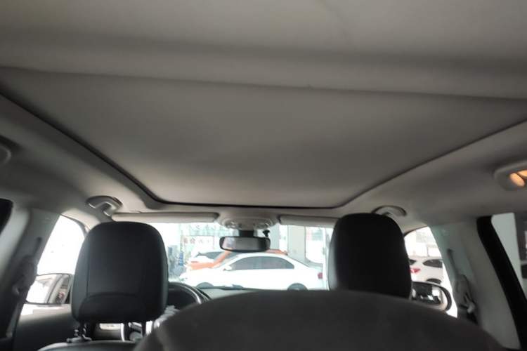 Used Jeep Compass 2017 200T Automatic Family Edition Headliner