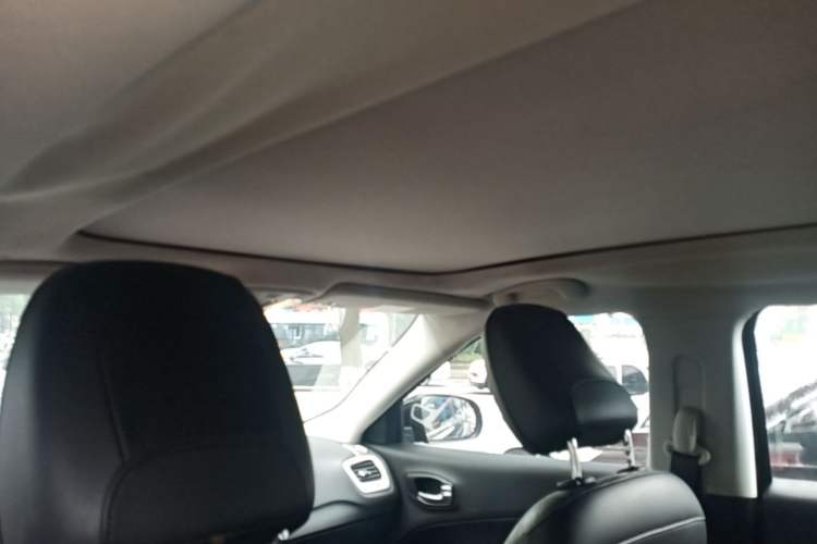 Used Jeep Compass 2017 200T Automatic Family Edition Headliner