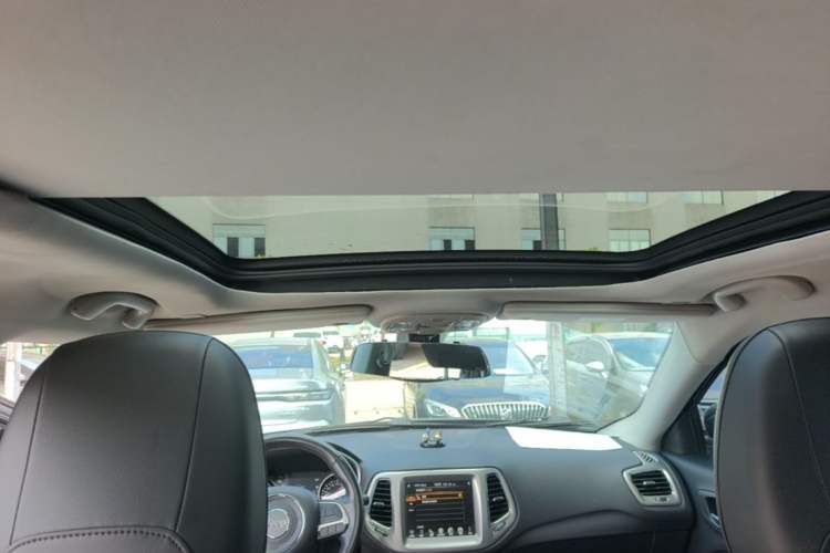 Used Jeep Compass 2017 200T Automatic Family Edition Headliner