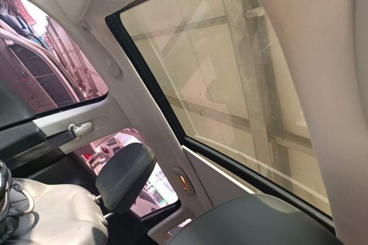 Used Jeep Compass 2017 200T Automatic Family Edition Headliner