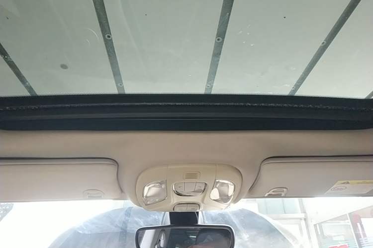 Used Jeep Compass 2017 200T Automatic Family Edition Headliner