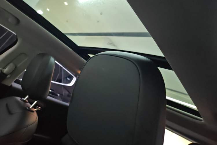 Used Jeep Compass 2017 200T Automatic Family Edition Headliner