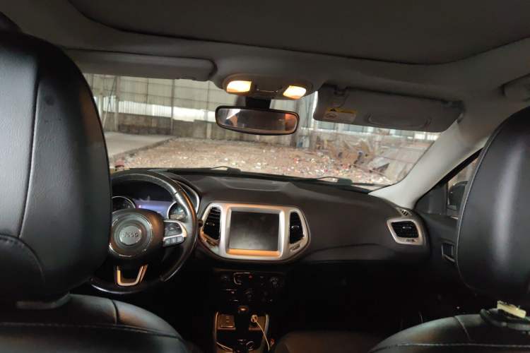 Used Jeep Compass 2017 200T Automatic Family Edition Headliner