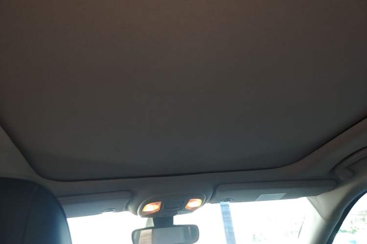 Used Jeep Compass 2017 200T Automatic Family Edition Headliner