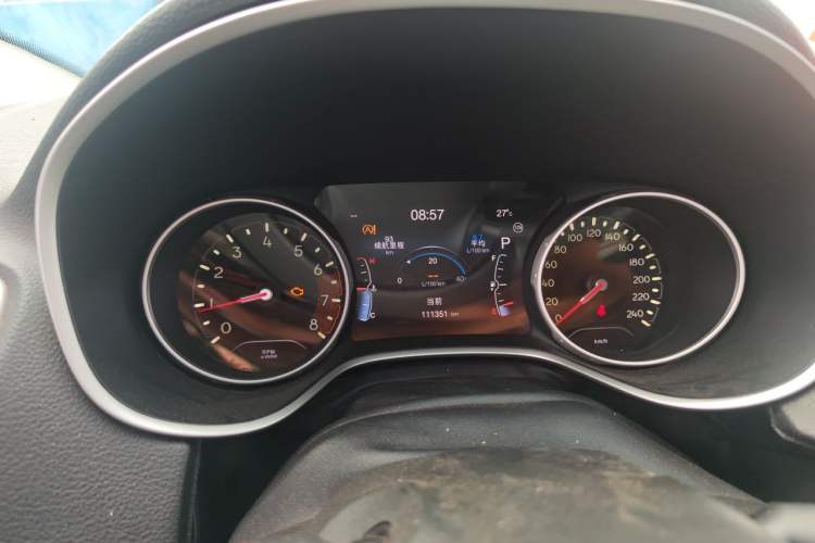 Used Jeep Compass 2017 200T Automatic Family Edition Instrument Cluster