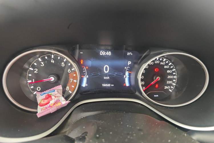 Used Jeep Compass 2017 200T Automatic Family Enjoyment Four-Wheel Drive Edition Instrument Cluster