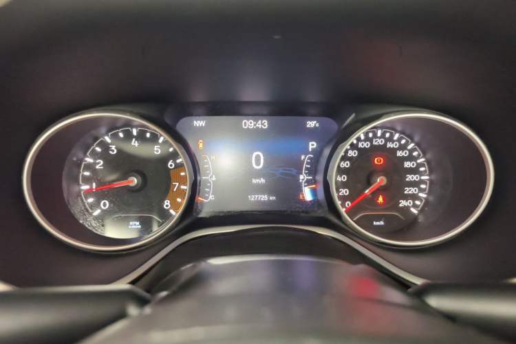 Used Jeep Compass 2017 200T Automatic Family Enjoyment Four-Wheel Drive Edition Instrument Cluster