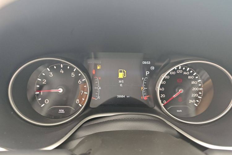 Used Jeep Compass 2017 200T Automatic Family Edition Instrument Cluster