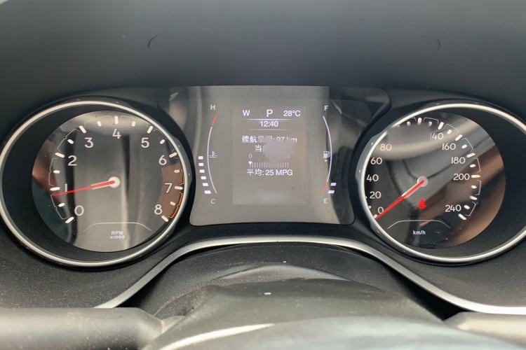 Used Jeep Compass 2017 200T Automatic Comfort Edition Instrument Cluster
