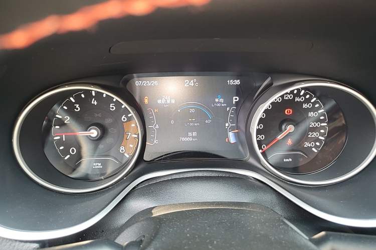 Used Jeep Compass 2017 200T Automatic Family Edition Instrument Cluster