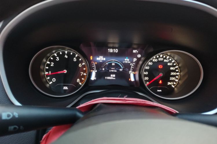 Used Jeep Compass 2017 200T Automatic Family Edition Instrument Cluster