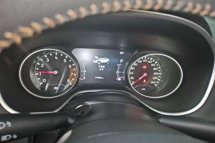 Used Jeep Compass 2017 200T Automatic Family Edition Instrument Cluster