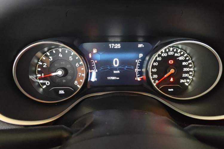 Used Jeep Compass 2017 200T Automatic Family Edition Instrument Cluster