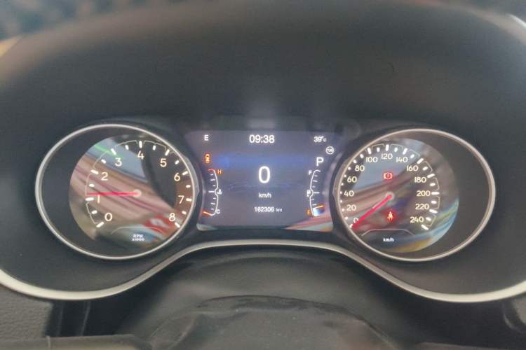 Used Jeep Compass 2017 200T Automatic Family Edition Instrument Cluster