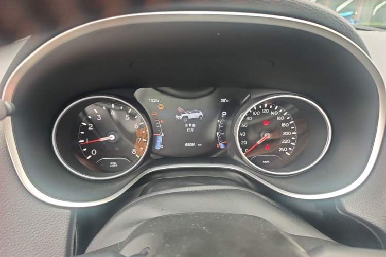 Used Jeep Compass 2017 200T Automatic Family Edition Instrument Cluster