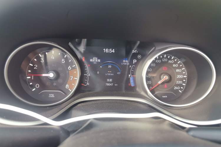 Used Jeep Compass 2017 200T Automatic Family Edition Instrument Cluster