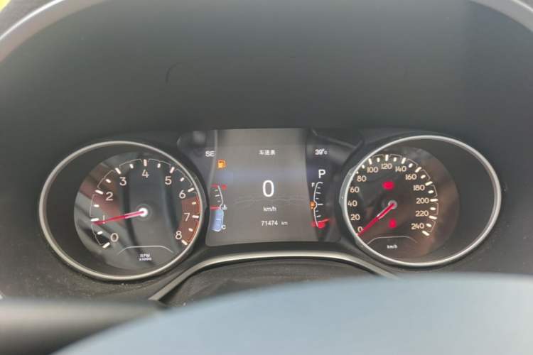 Used Jeep Compass 2017 200T Automatic Family Edition Instrument Cluster