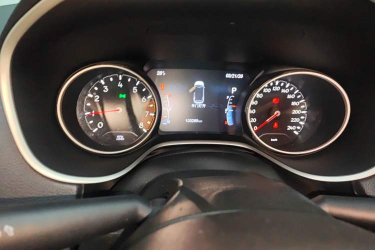 Used Jeep Compass 2017 200T Automatic Family Edition Instrument Cluster