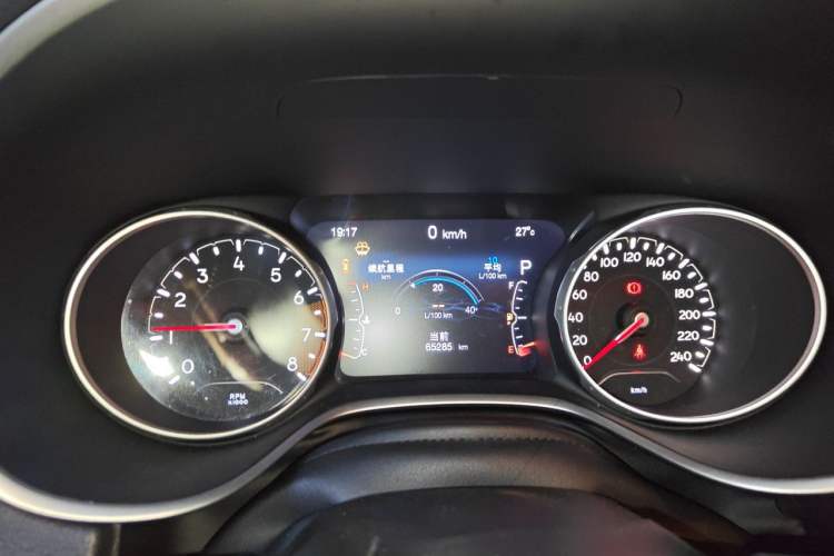 Used Jeep Compass 2017 200T Automatic Family Edition Instrument Cluster