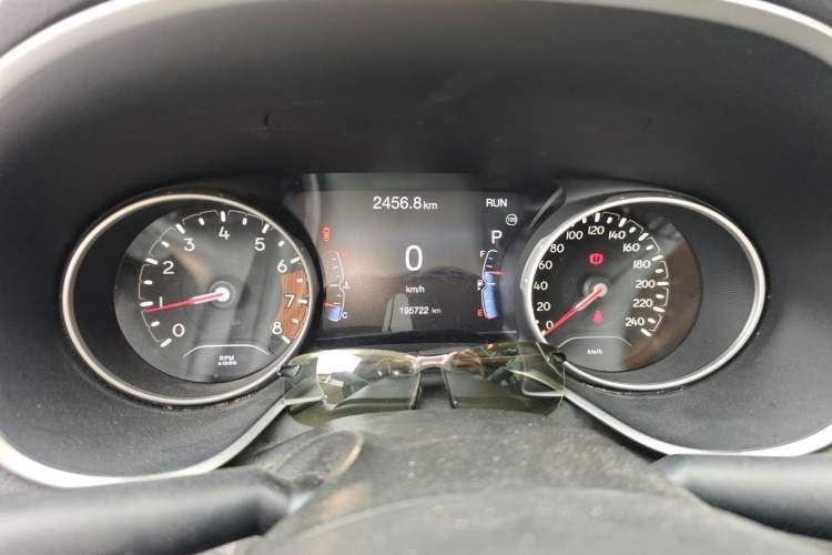 Used Jeep Compass 2017 200T Automatic Family Edition Instrument Cluster