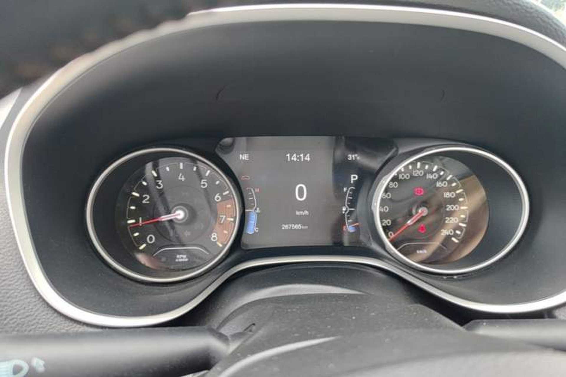 Used Jeep Compass 2017 200T Automatic Family Edition Instrument Cluster