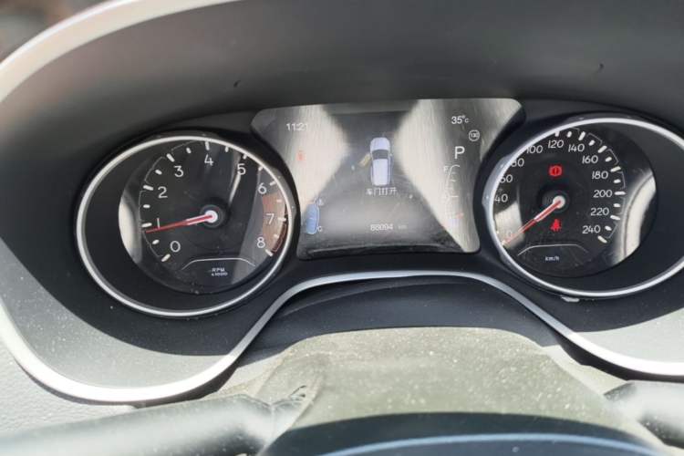 Used Jeep Compass 2017 200T Automatic Family Edition Instrument Cluster