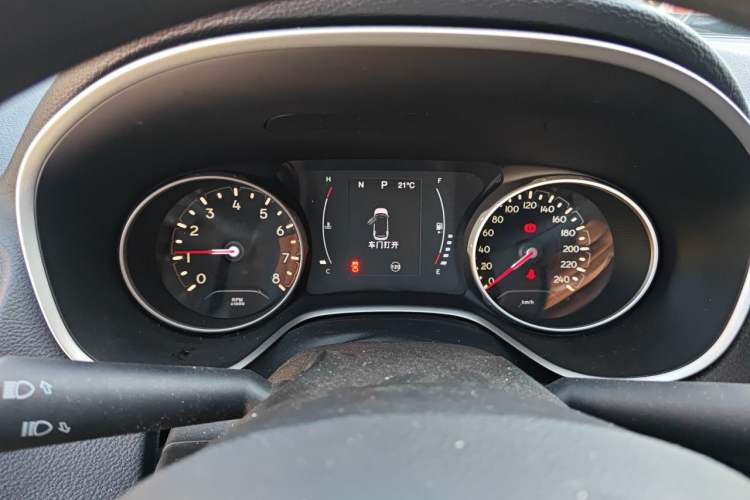 Used Jeep Compass 2017 200T Automatic Enjoyment Edition Instrument Cluster