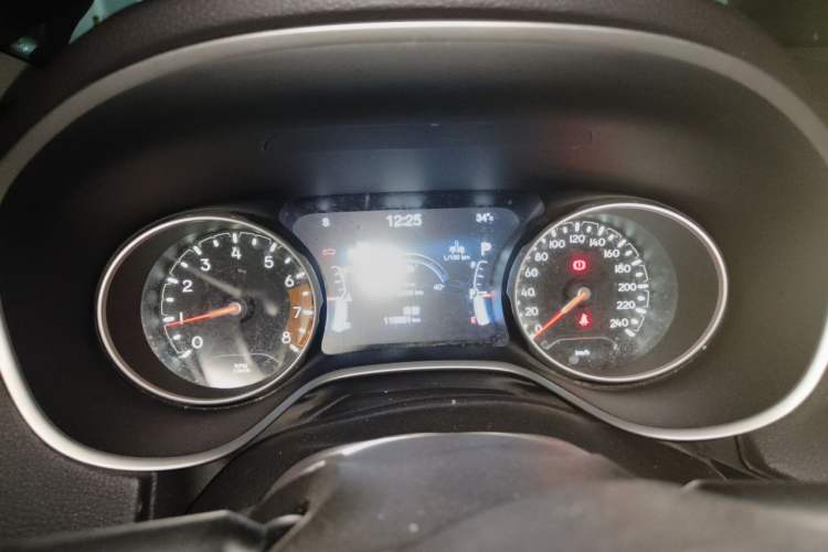 Used Jeep Compass 2017 200T Automatic Family Edition Instrument Cluster
