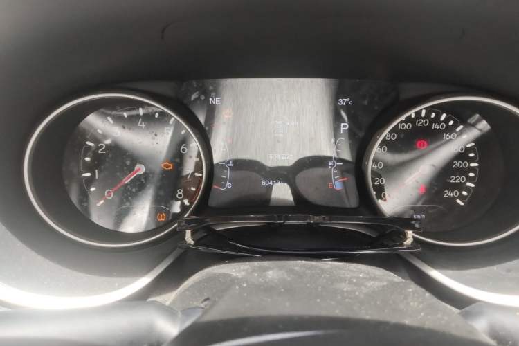 Used Jeep Compass 2017 200T Automatic Family Edition Instrument Cluster