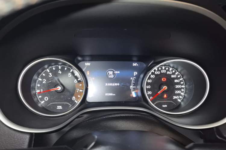 Used Jeep Compass 2017 200T Automatic Family Edition Instrument Cluster