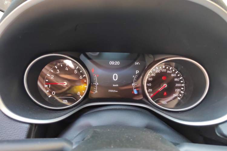 Used Jeep Compass 2017 200T Automatic Family Edition Instrument Cluster