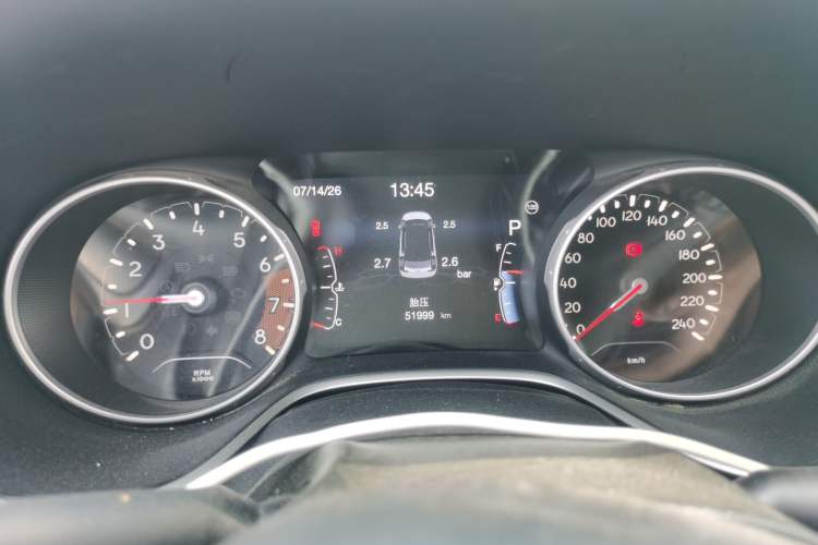 Used Jeep Compass 2017 200T Automatic Family Edition Instrument Cluster