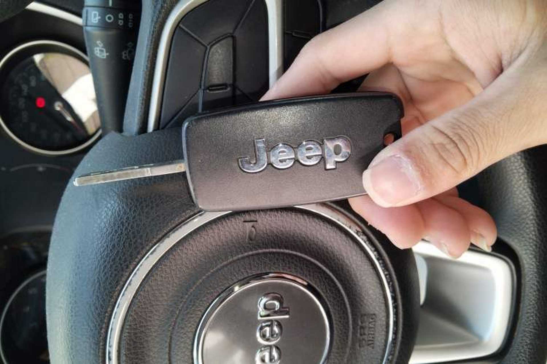 Used Jeep Compass 2017 200T Manual Enjoy Edition Interior 1