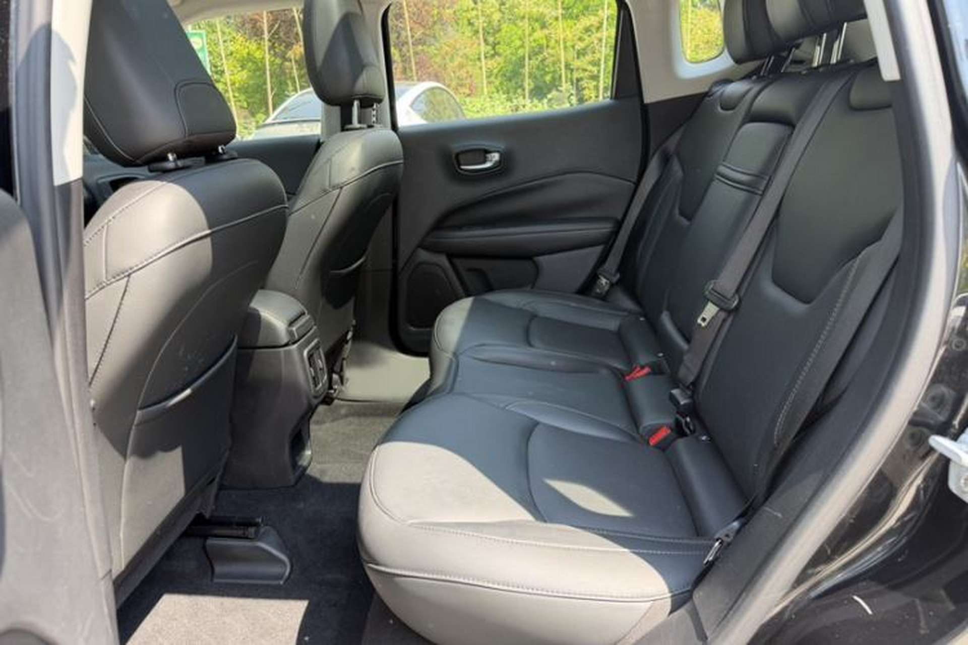 Used Jeep Compass 2017 200T Automatic Family Edition Interior 1