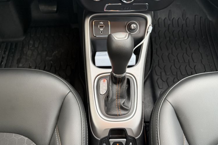 Used Jeep Compass 2017 200T Automatic Enjoyment Version Interior 6