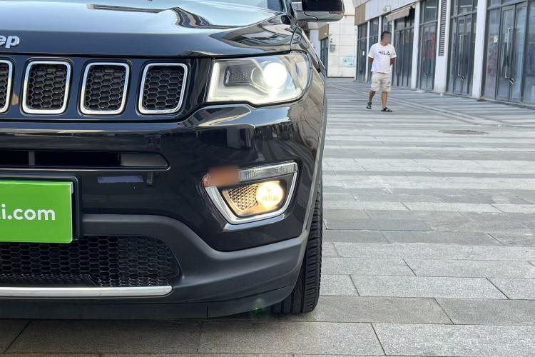 Used Jeep Compass 2017 200T Automatic Prestige Edition Left Front Headlight