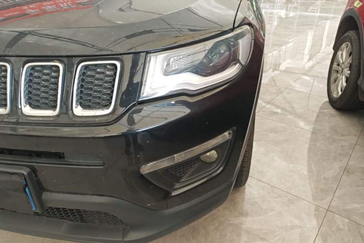 Used Jeep Compass 2017 200T Automatic Family Edition Left Front Headlight