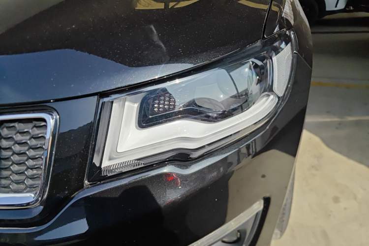 Used Jeep Compass 2017 200T Automatic Family Edition Left Front Headlight