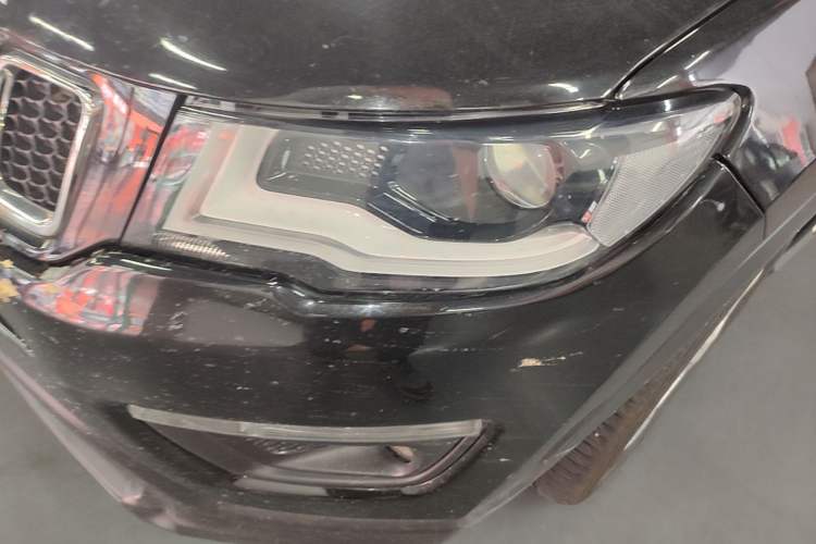 Used Jeep Compass 2017 200T Automatic Family Edition Left Front Headlight