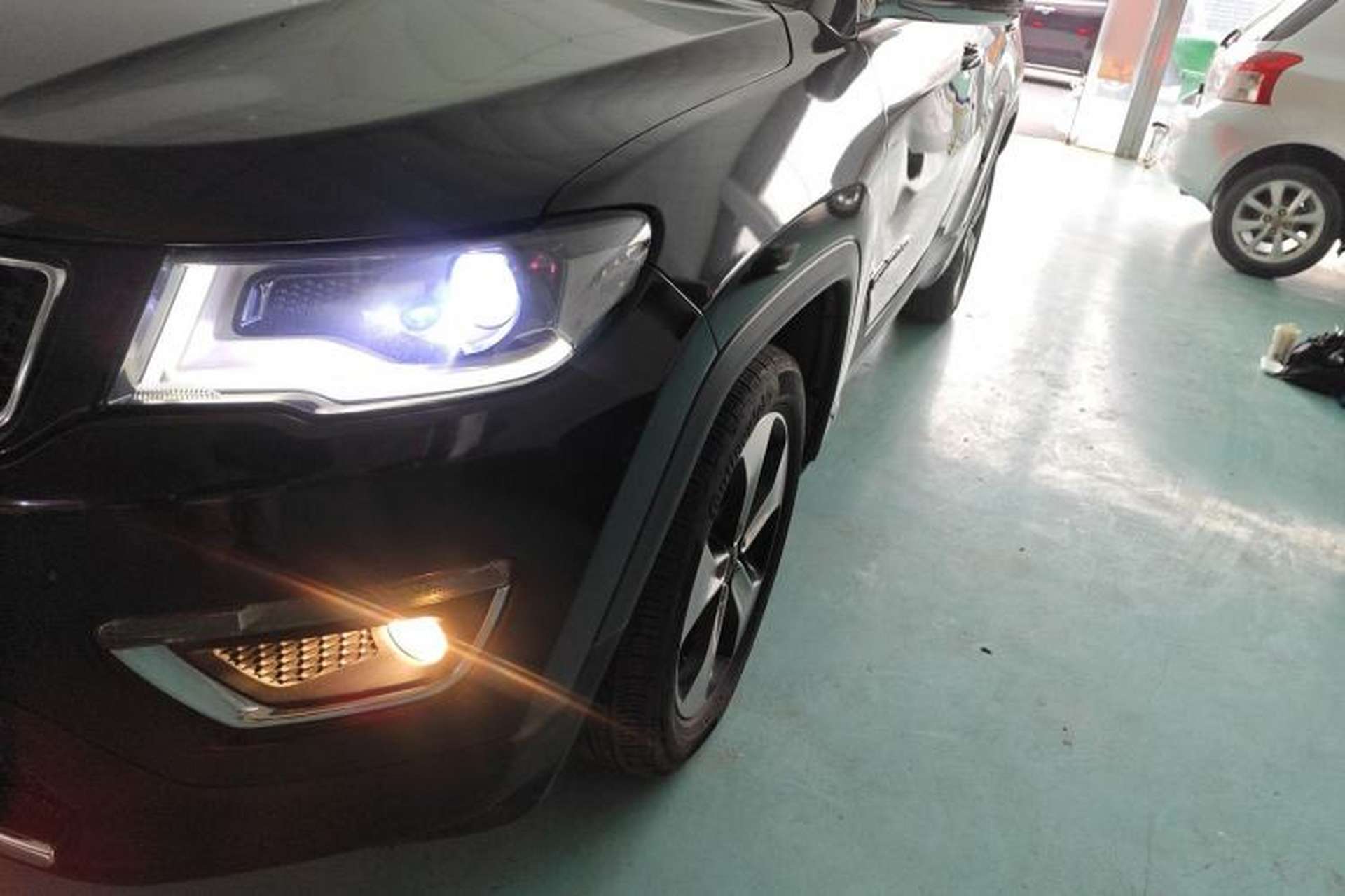 Used Jeep Compass 2017 200T Automatic Prestige Edition Left Front Headlight