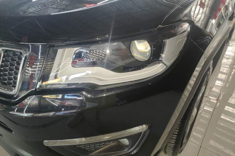 Used Jeep Compass 2017 200T Automatic Family Edition Left Front Headlight