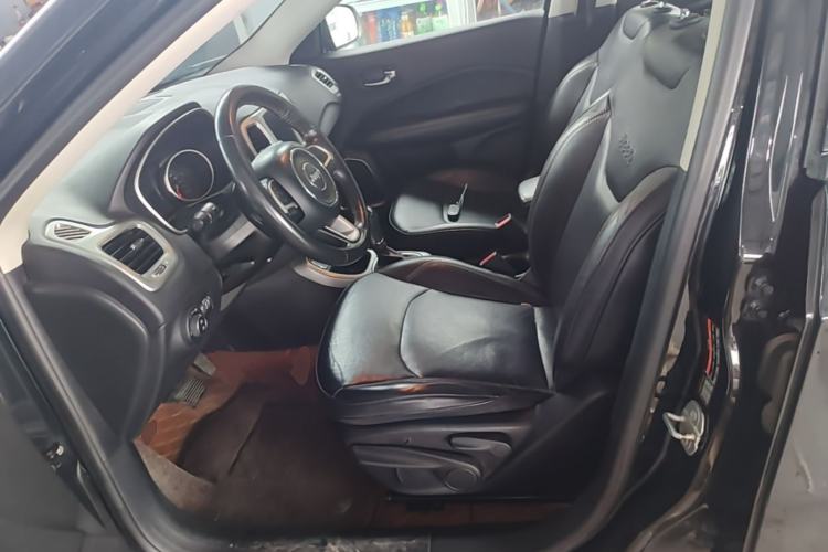 Used Jeep Compass 2017 200T Automatic Family Edition Left Front Seat